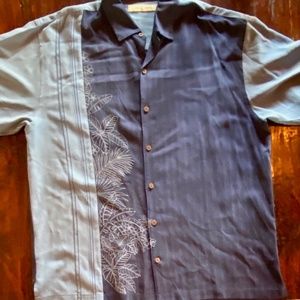 Tommy Bahama Short Sleeve Shirt XL Blue Embroidered